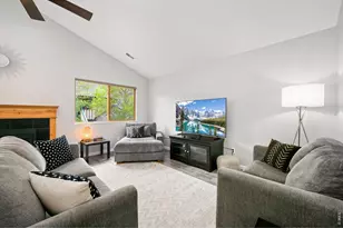 1010 S St Vrain Ave, Estes Park, CO 80517 - Photo 3
