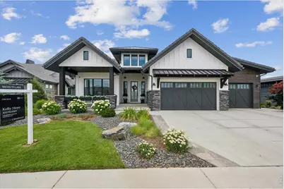 2626 Heron Lakes Pkwy, Berthoud, CO 80513 - Photo 1