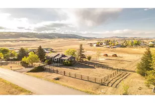 5308 Beverly Dr, Berthoud, CO 80513 - Photo 1