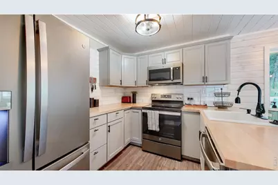 1268 Spring Valley Rd, Bellvue, CO 80512 - Photo 13