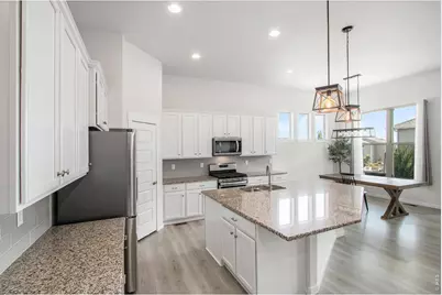 701 Lene Ln, Berthoud, CO 80513 - Photo 3