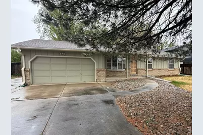 1835 Cambridge Dr, Longmont, CO 80503 - Photo 1