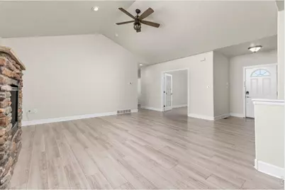 2002 Trail Ridge Dr, Severance, CO 80615 - Photo 15
