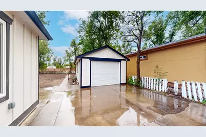 1704 6th St, Greeley, CO 80631 - Photo 7