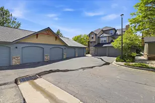 5220 Boardwalk Dr, Fort Collins, CO 80525 - Photo 27