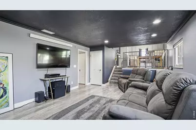 331 Cheyenne St, Fort Morgan, CO 80701 - Photo 11