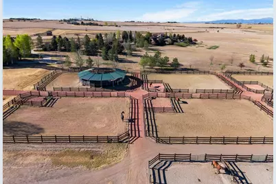 15383 E County Line Rd, Berthoud, CO 80513 - Photo 7
