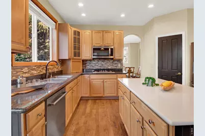 6038 Rogers Cir, Arvada, CO 80403 - Photo 5