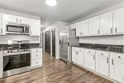 2031 24th St Rd, Greeley, CO 80631 - Photo 11
