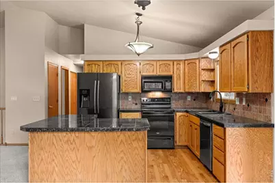 1071 Centennial Dr, Loveland, CO 80538 - Photo 13