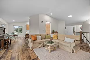 8609 Ranch Rd, Loveland, CO 80537 - Photo 7