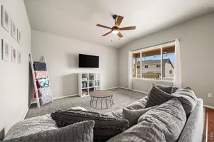 10318 17th St, Greeley, CO 80634 - Photo 5
