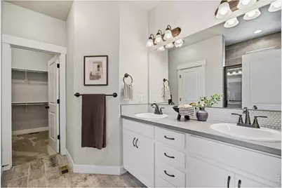1690 W 50th St, Loveland, CO 80538 - Photo 15