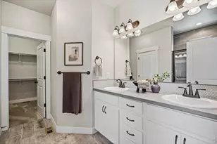 1690 W 50th St, Loveland, CO 80538 - Photo 15