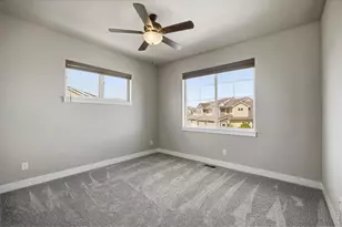 1690 W 50th St, Loveland, CO 80538 - Photo 23