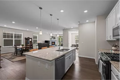 2381 Provenance St, Longmont, CO 80504 - Photo 9