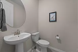 2381 Provenance St, Longmont, CO 80504 - Photo 27