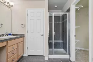 2205 Creekside Dr, Longmont, CO 80504 - Photo 29