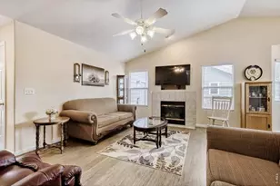 1012 Basin Ct, Windsor, CO 80550 - Photo 7