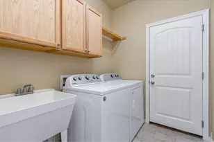 885 Shirttail Peak Dr, Windsor, CO 80550 - Photo 23