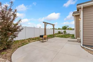 885 Shirttail Peak Dr, Windsor, CO 80550 - Photo 37
