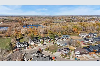 757 Harts Gardens Ln, Fort Collins, CO 80521 - Photo 5