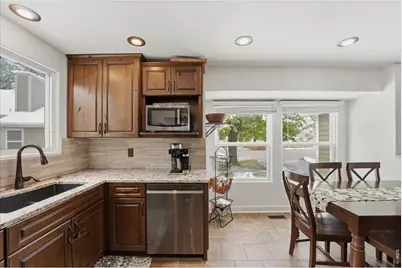 4400 Harpoon Ct, Fort Collins, CO 80525 - Photo 7