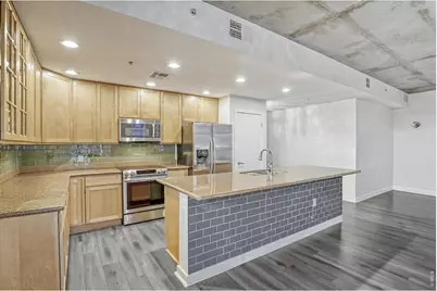 275 S Harrison St #501, Denver, CO 80209 - Photo 9