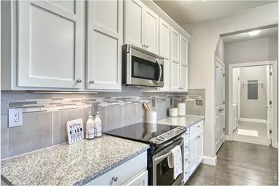 1379 Charles Dr #C-6, Longmont, CO 80503 - Photo 11