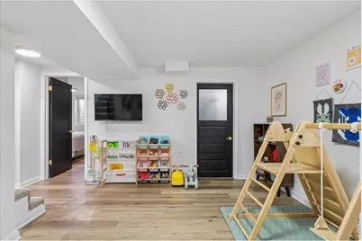 3696 Magnolia St, Denver, CO 80207 - Photo 17