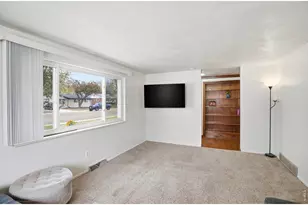 1119 Bross St, Longmont, CO 80501 - Photo 3