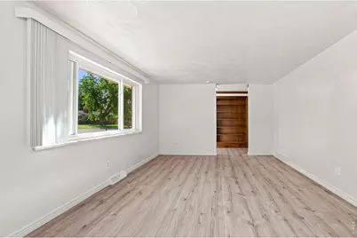 1119 Bross St, Longmont, CO 80501 - Photo 7
