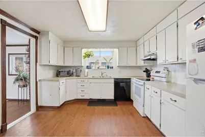 1119 Bross St, Longmont, CO 80501 - Photo 11