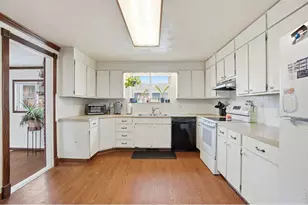 1119 Bross St, Longmont, CO 80501 - Photo 11