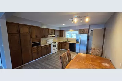 1407 Adams Cir, Sterling, CO 80751 - Photo 5