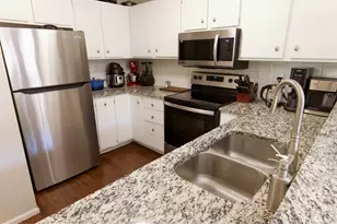 915 44th Ave Ct, Greeley, CO 80634 - Photo 5
