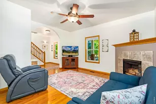 214 E Colorado Ave, Berthoud, CO 80513 - Photo 5