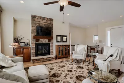 33080 Vista View Cir, Elizabeth, CO 80107 - Photo 7