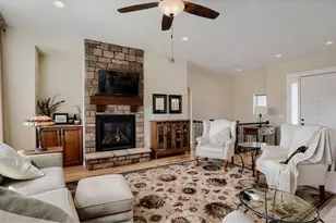 33080 Vista View Cir, Elizabeth, CO 80107 - Photo 7