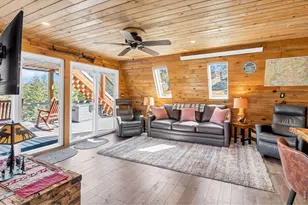 500 Bulwark Ridge Dr, Glen Haven, CO 80532 - Photo 9