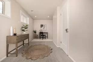 129 S Franklin St, Denver, CO 80209 - Photo 35