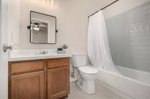 129 S Franklin St, Denver, CO 80209 - Photo 21