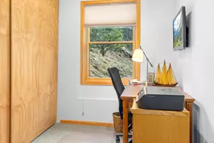 1002 Streamside Dr, Glen Haven, CO 80532 - Photo 27