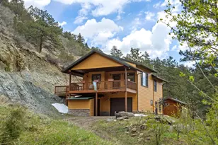 1002 Streamside Dr, Glen Haven, CO 80532 - Photo 9