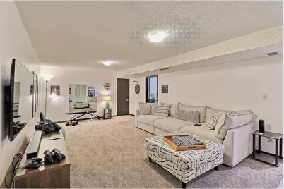 1910 29th Ave, Greeley, CO 80634 - Photo 25