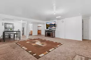 515 E 29th St Dr, Greeley, CO 80631 - Photo 23