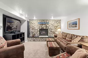 10933 W 67th Pl, Arvada, CO 80004 - Photo 15