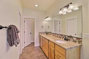 6123 W 8th St, Greeley, CO 80634 - Photo 25