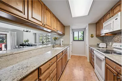 4475 Laguna Pl #201, Boulder, CO 80303 - Photo 5