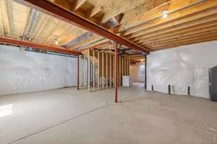 484 S 3rd Ave, Deer Trail, CO 80105 - Photo 17